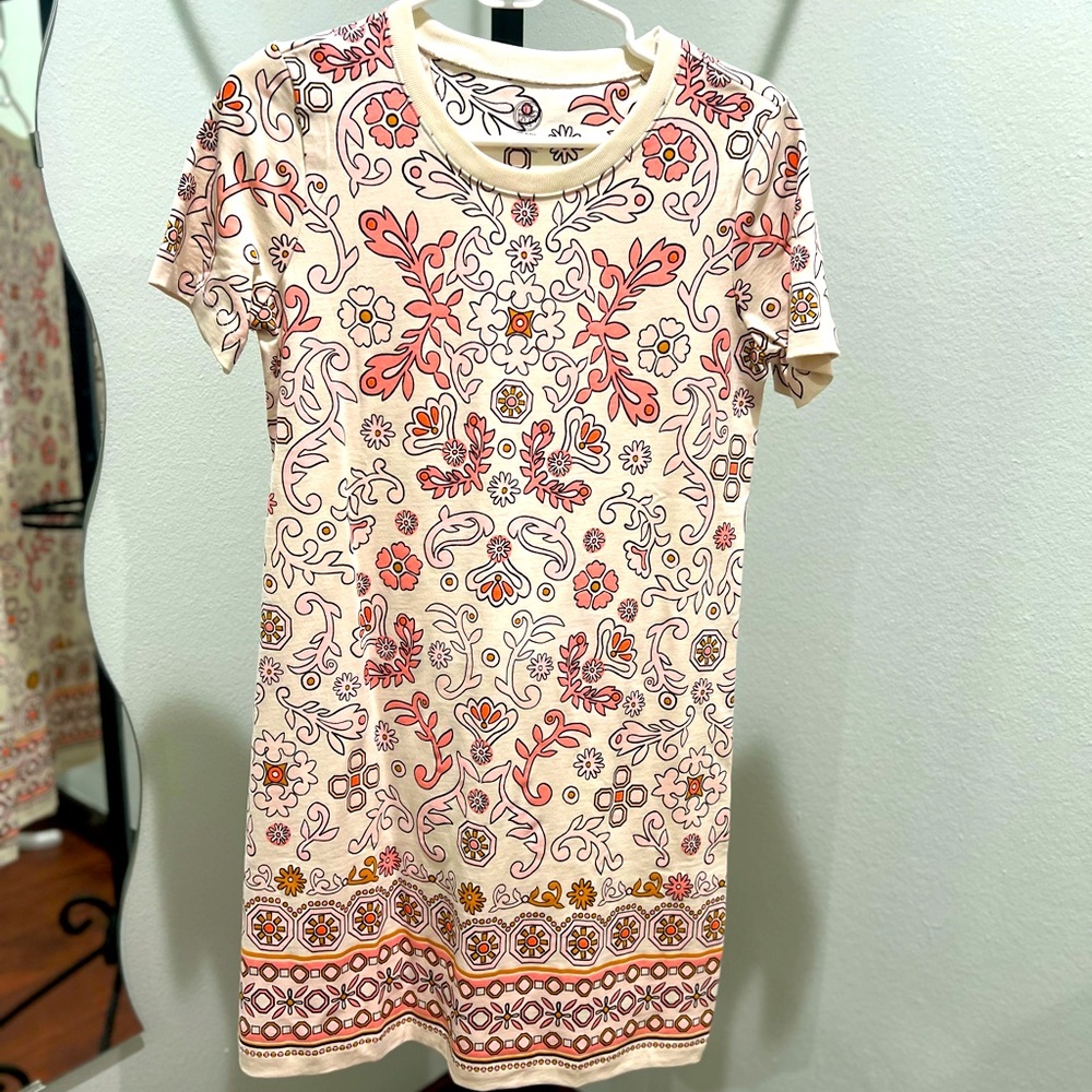 Woman Tory Burch never used but w/tag short sleeve t-shirt dress in size S